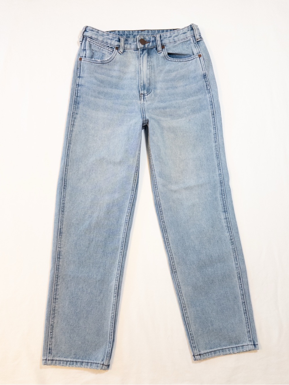 Wrangler x Billabong Light Wash Jeans Size 27 High Rise Straight Leg Denim